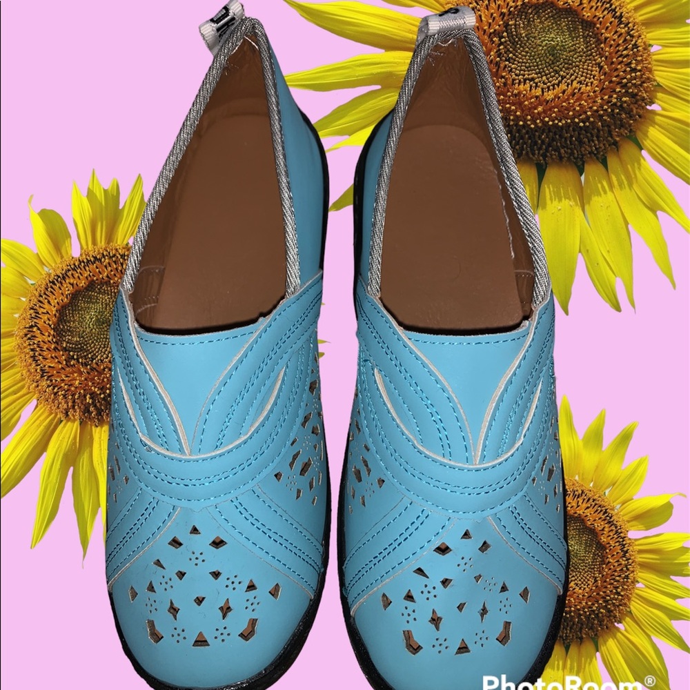 J’AOIOR SLIP ON SHOES